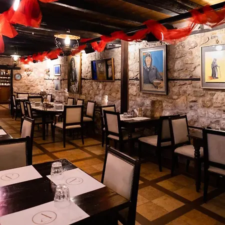 αρχοντικό ελληνοπύργου Pensionat Ellinopyrgos